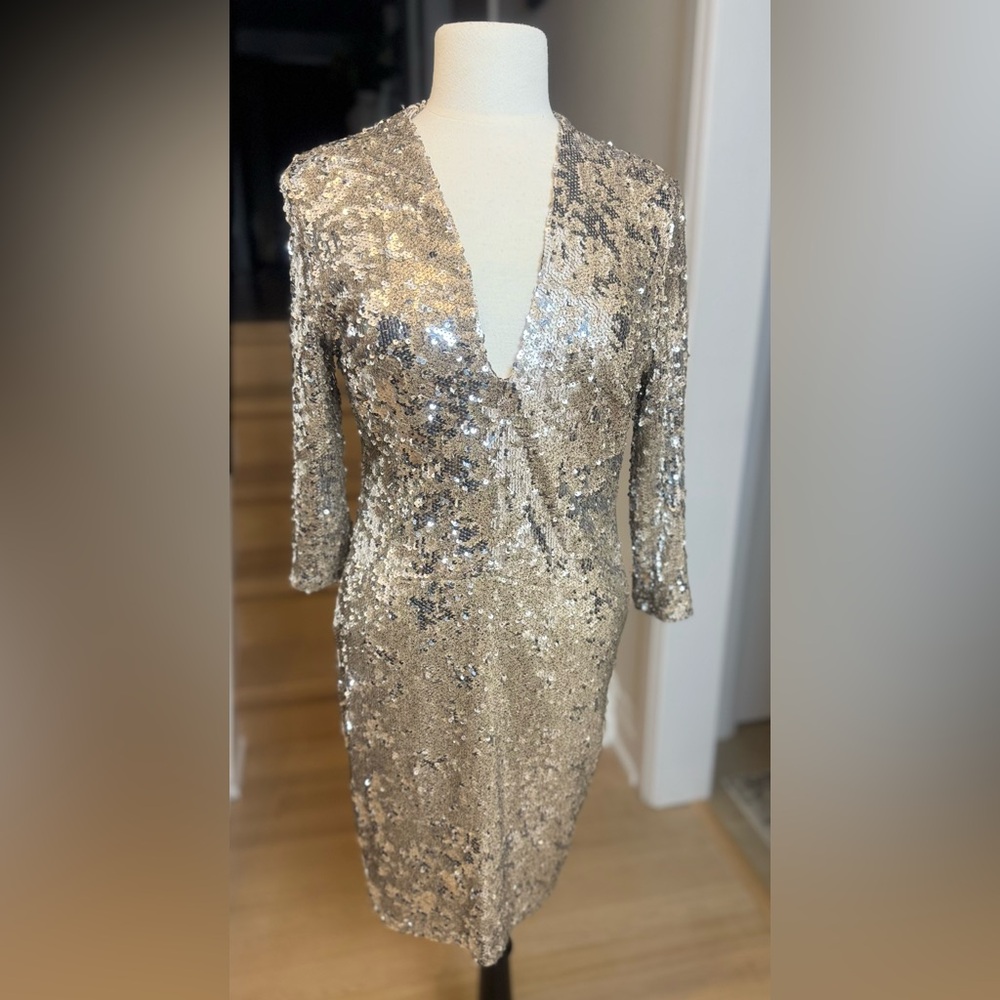 TFNC London Metallic Silver Beige Sequin Bodycon Dress – Size M